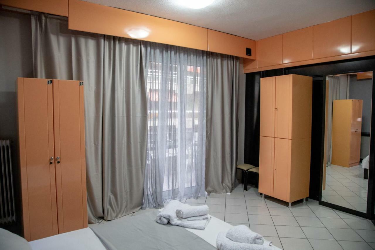 Christine'S Downtown Suites Kavála Eksteriør bilde